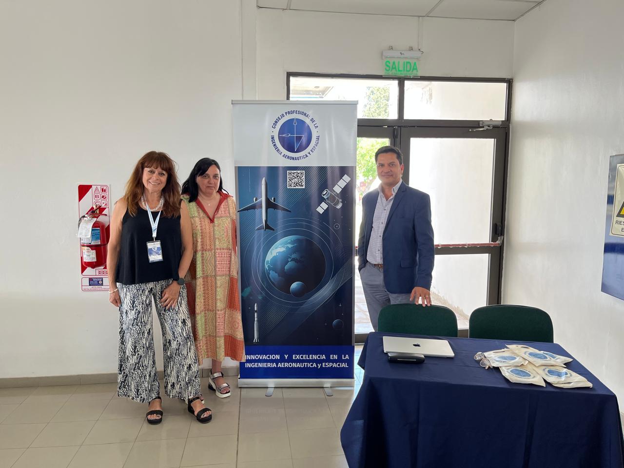 Formación y mantenimiento aeronáutico